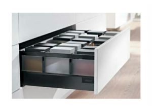 Ray hộp Blum Tandembox X5 Màu đen 50kg 551.23.354