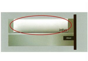 Thành kính cho ray hộp Blum dài 440mm 553.90.085