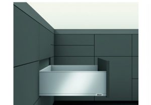 Ray hộp Blum LEGRABOX C trắng mờ 40kg 550.73.765